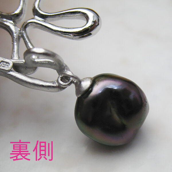 黒蝶ケシブローチ - 画像 (4)