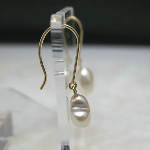K18 あこやハートシェイプアメリカンピアス - 画像 (3)