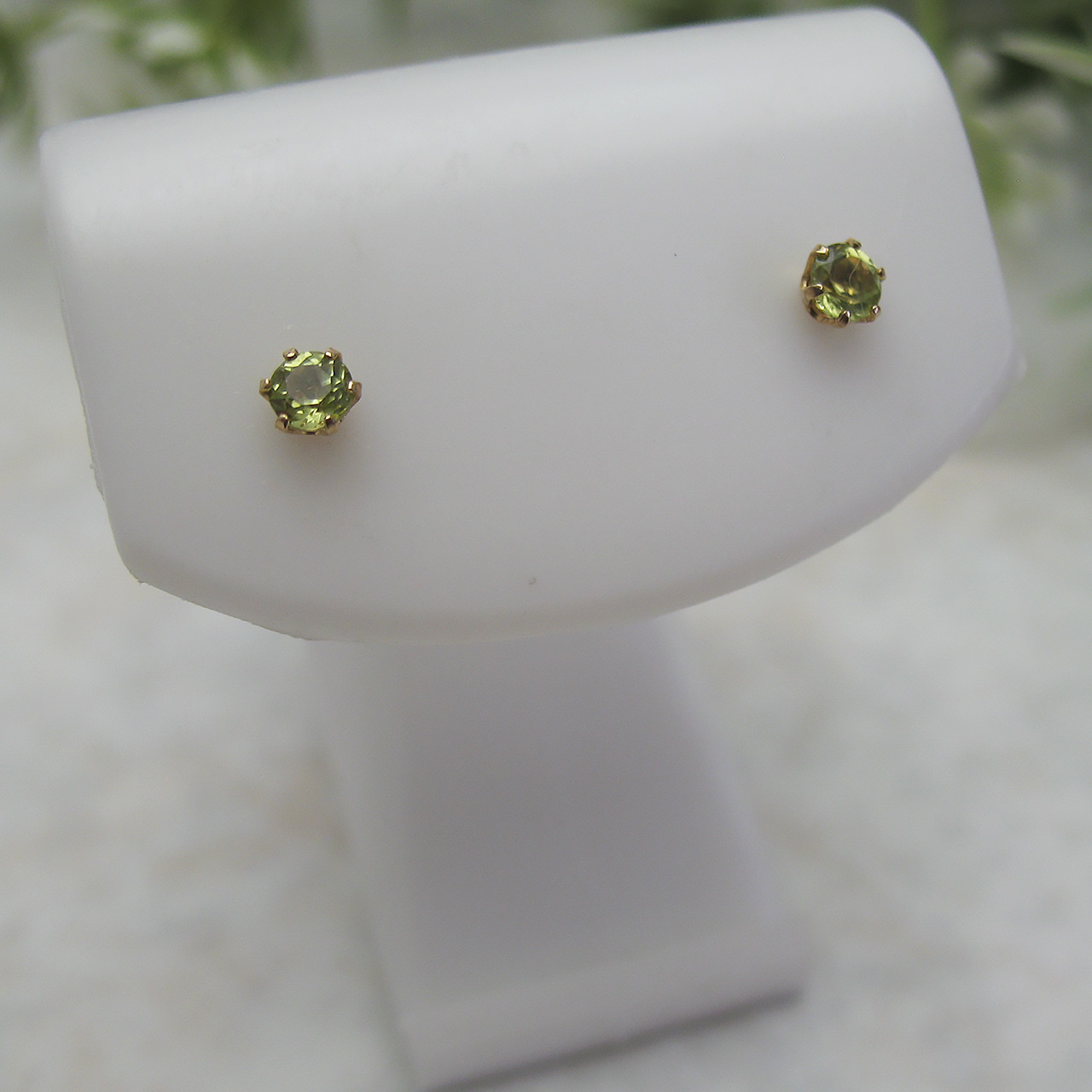 Bijoux fromsea　K10ペリドットピアス　fromseaクーポン対象外