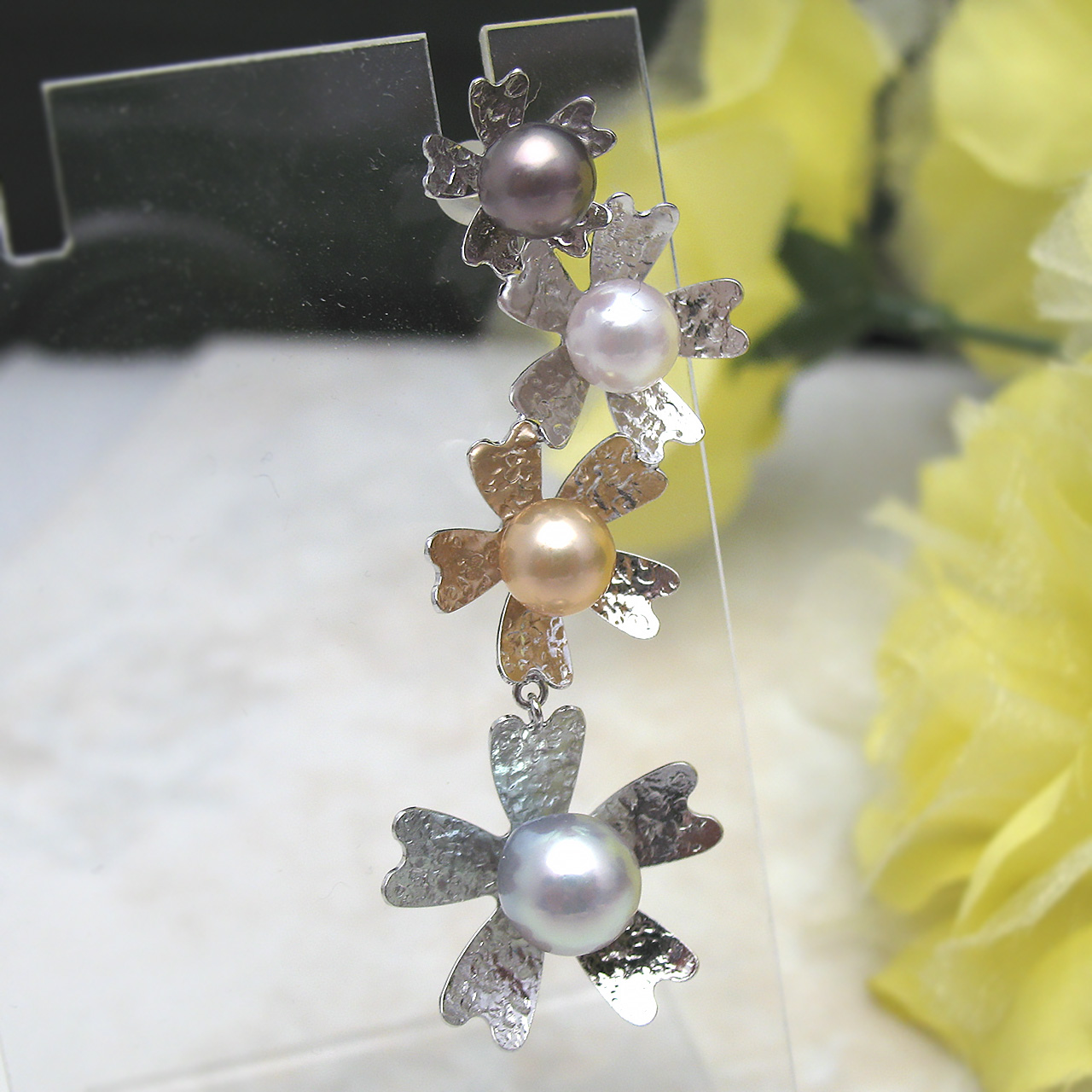 SV/K10WG　Reflection Colorsあこや&淡水真珠片方ピアス