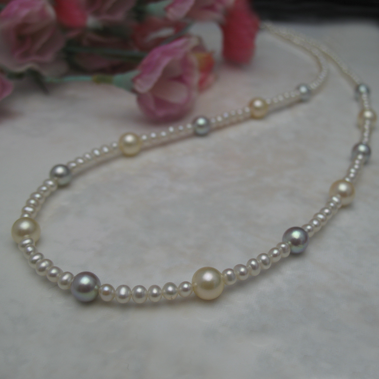 あこや＆ 淡水真珠 ステーションネックレス - 画像 (5)