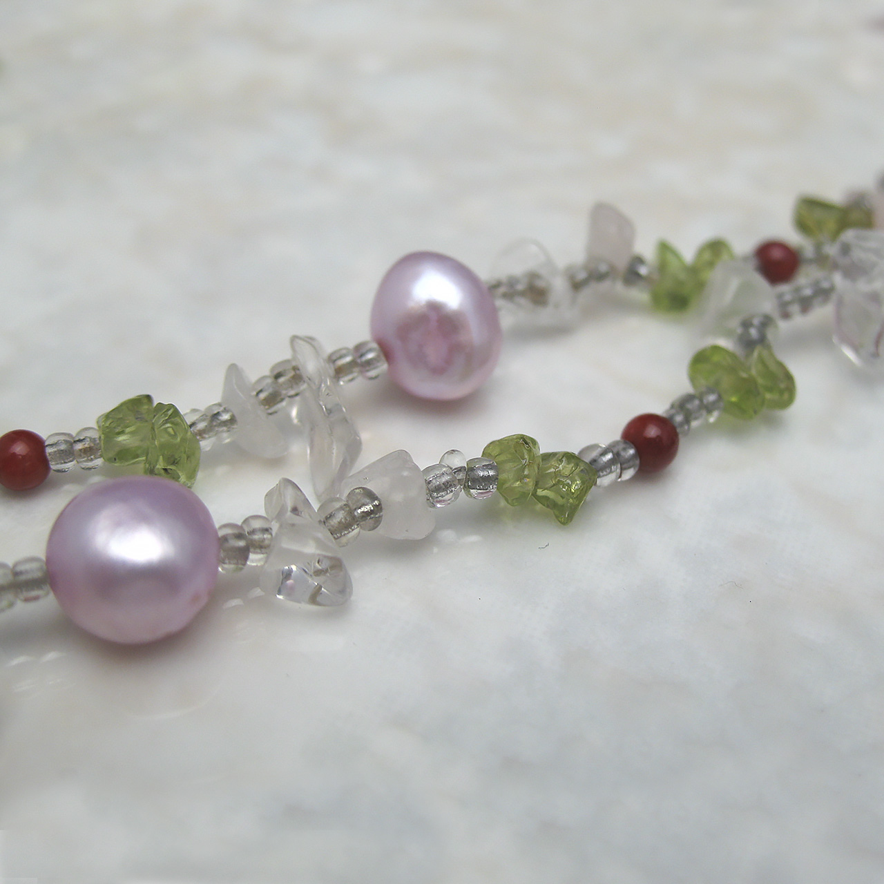 淡水真珠・ペリドット・朱赤珊瑚・水晶ネックレス - 画像 (4)