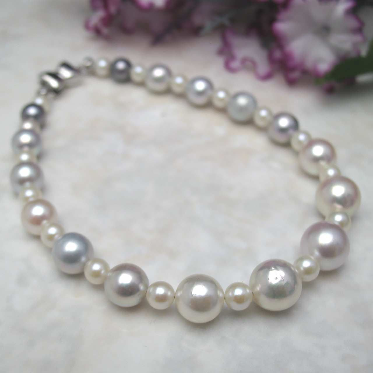 あこやマルチカラーブレスレット