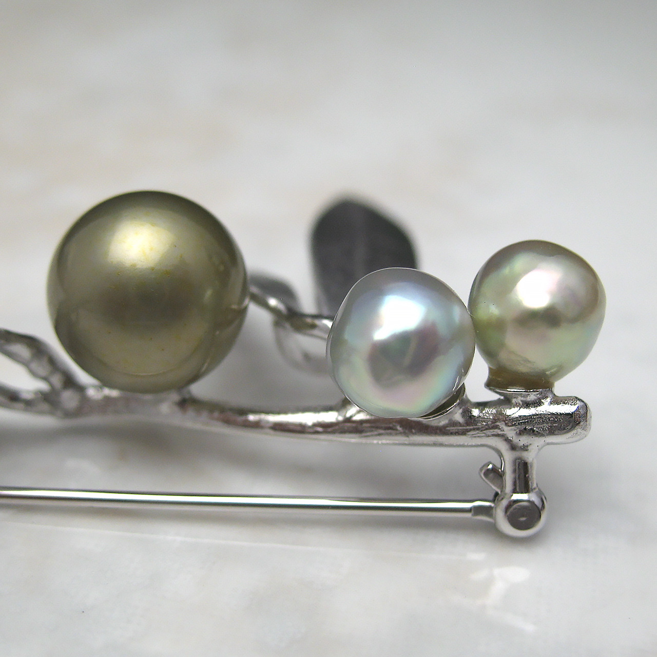 「オリーヴブローチ」 - 画像 (4)