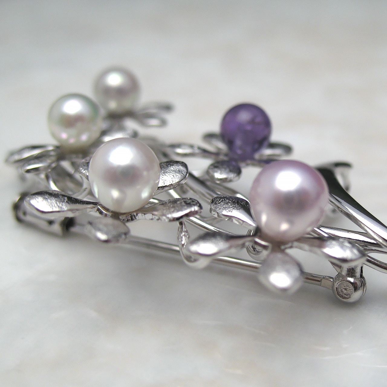 忘れな草のブローチ - 画像 (4)