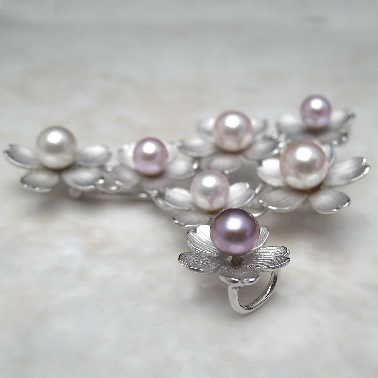 散らない桜ブローチ兼ペンダント - 画像 (3)