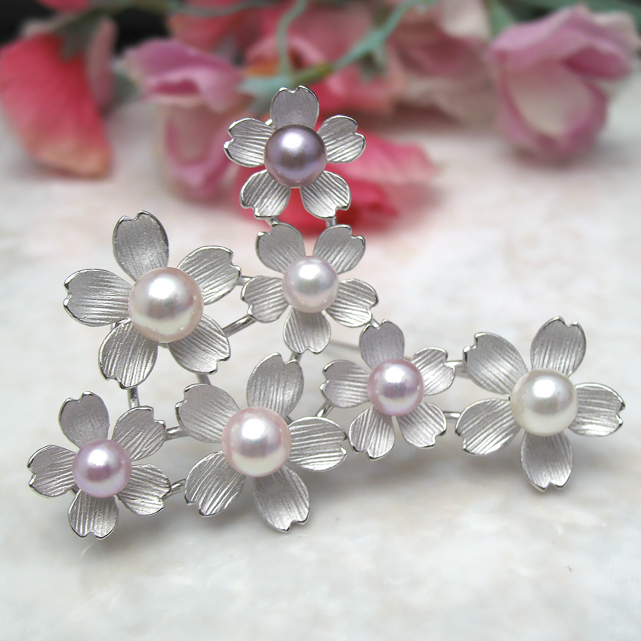 散らない桜ブローチ兼ペンダント - 画像 (5)