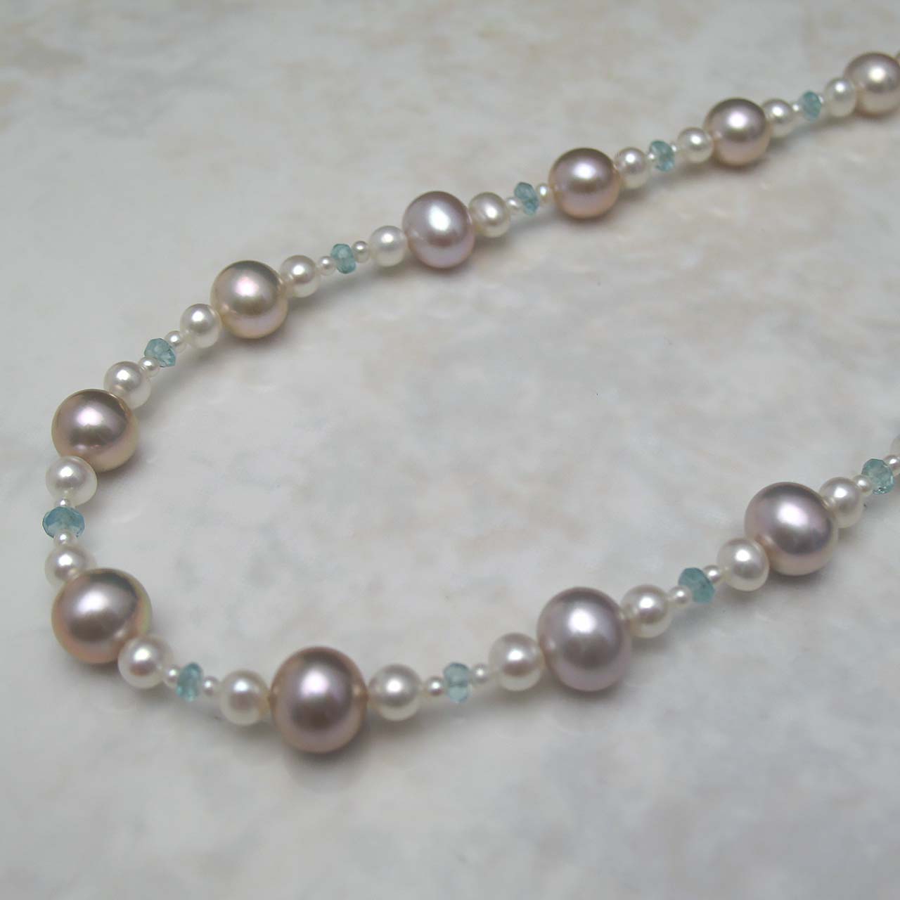 淡水&ブルートパーズネックレス - 画像 (3)