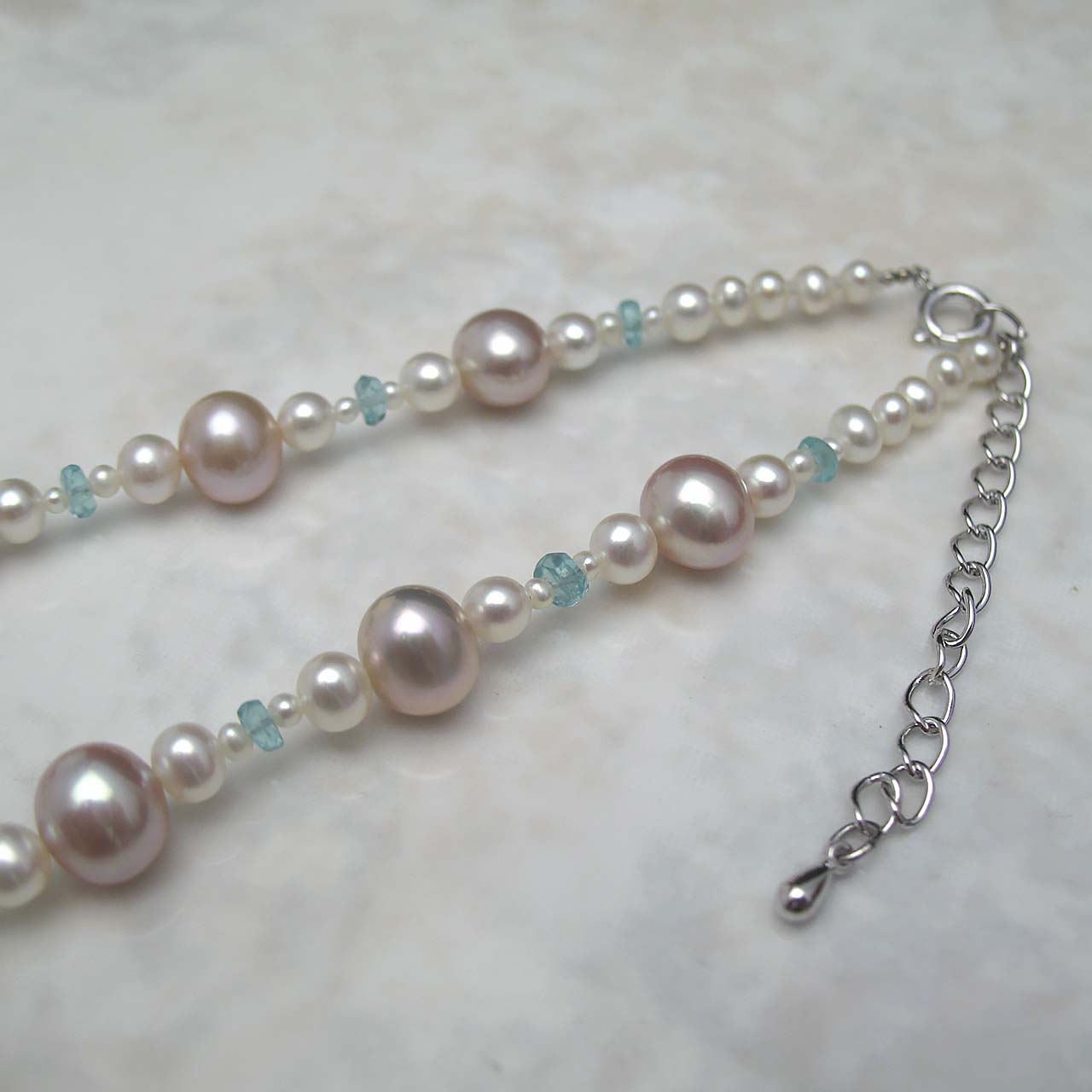 淡水&ブルートパーズネックレス - 画像 (6)