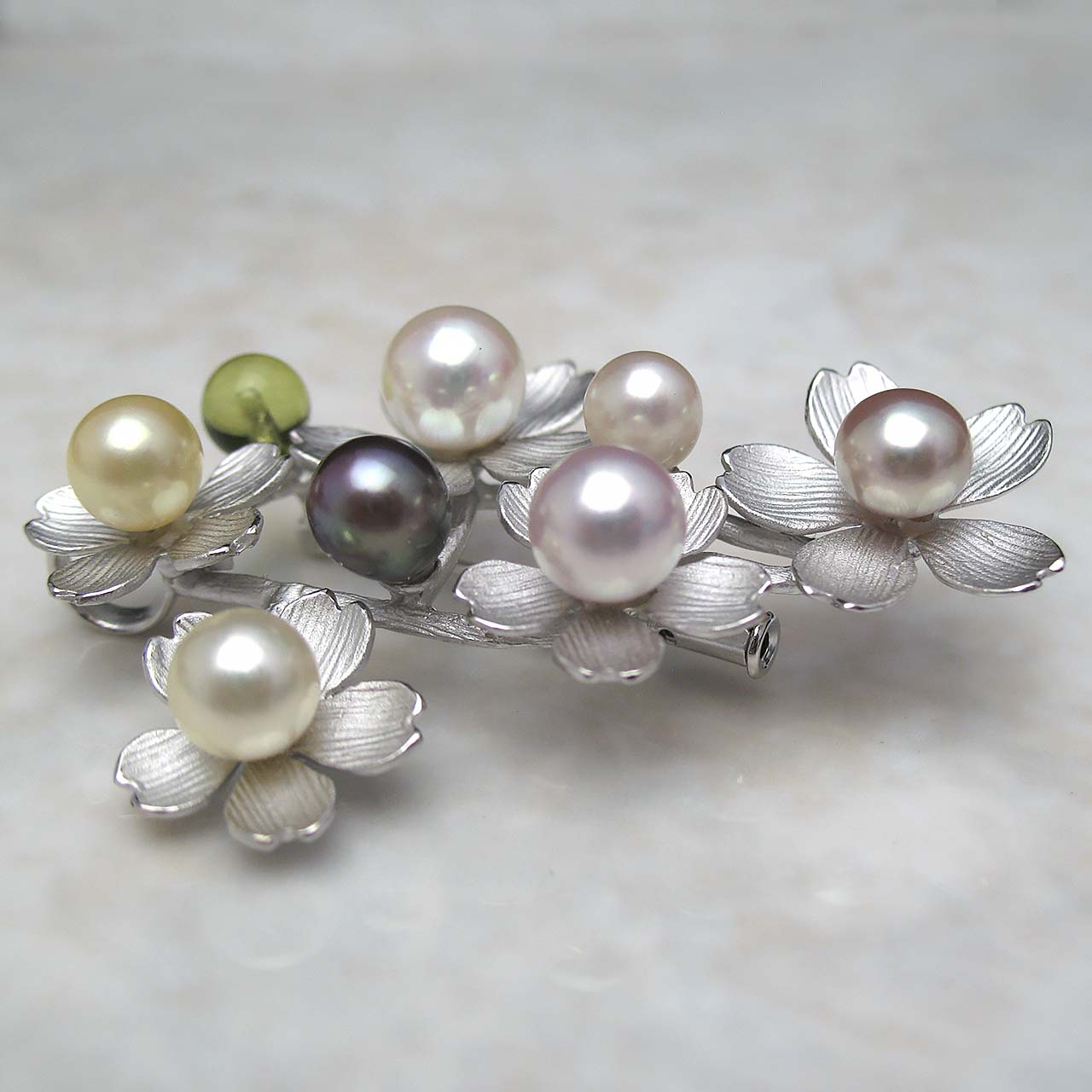 散らない桜ブローチ - 画像 (2)