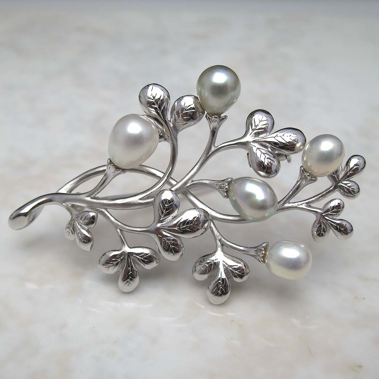 fromseaあこや&淡水ブローチ - 画像 (4)