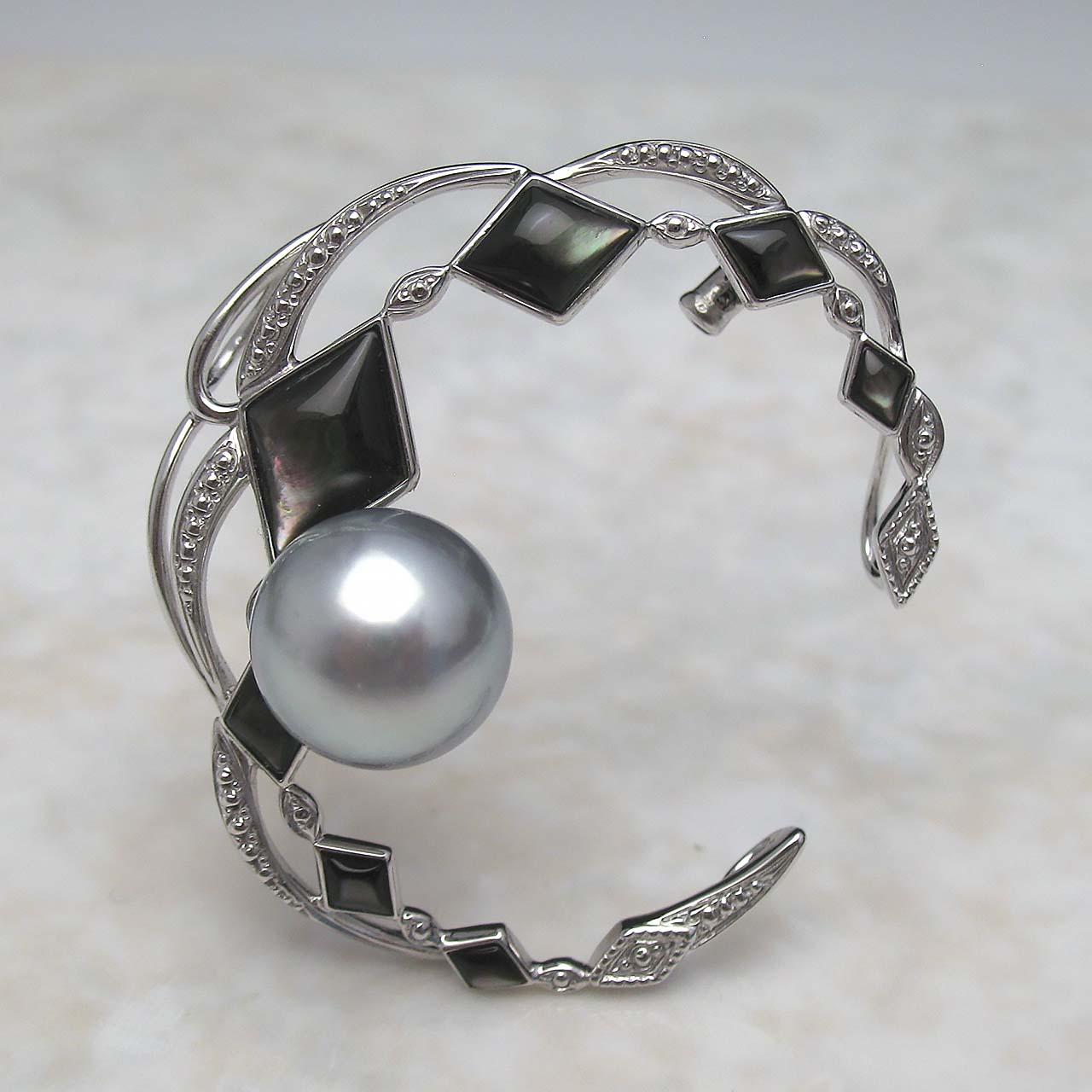『黒蝶真珠 ブローチ』 - 画像 (2)