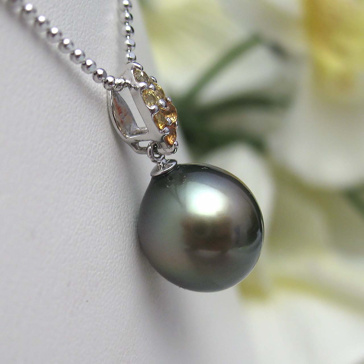 『 K18WG 10.8ミリ黒蝶真珠お嬢のペンダント』 - 画像 (4)