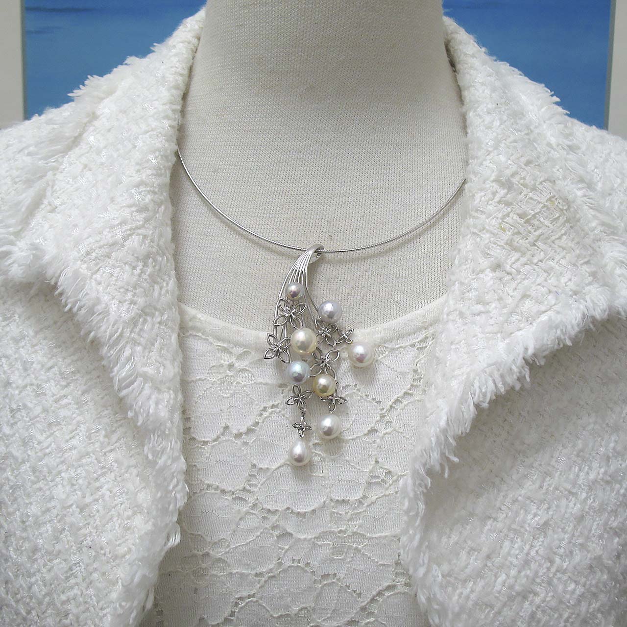 揺れるブローチ あこや&淡水真珠ブローチ兼ペンダント「スピーチ・バルーン」 - 画像 (8)