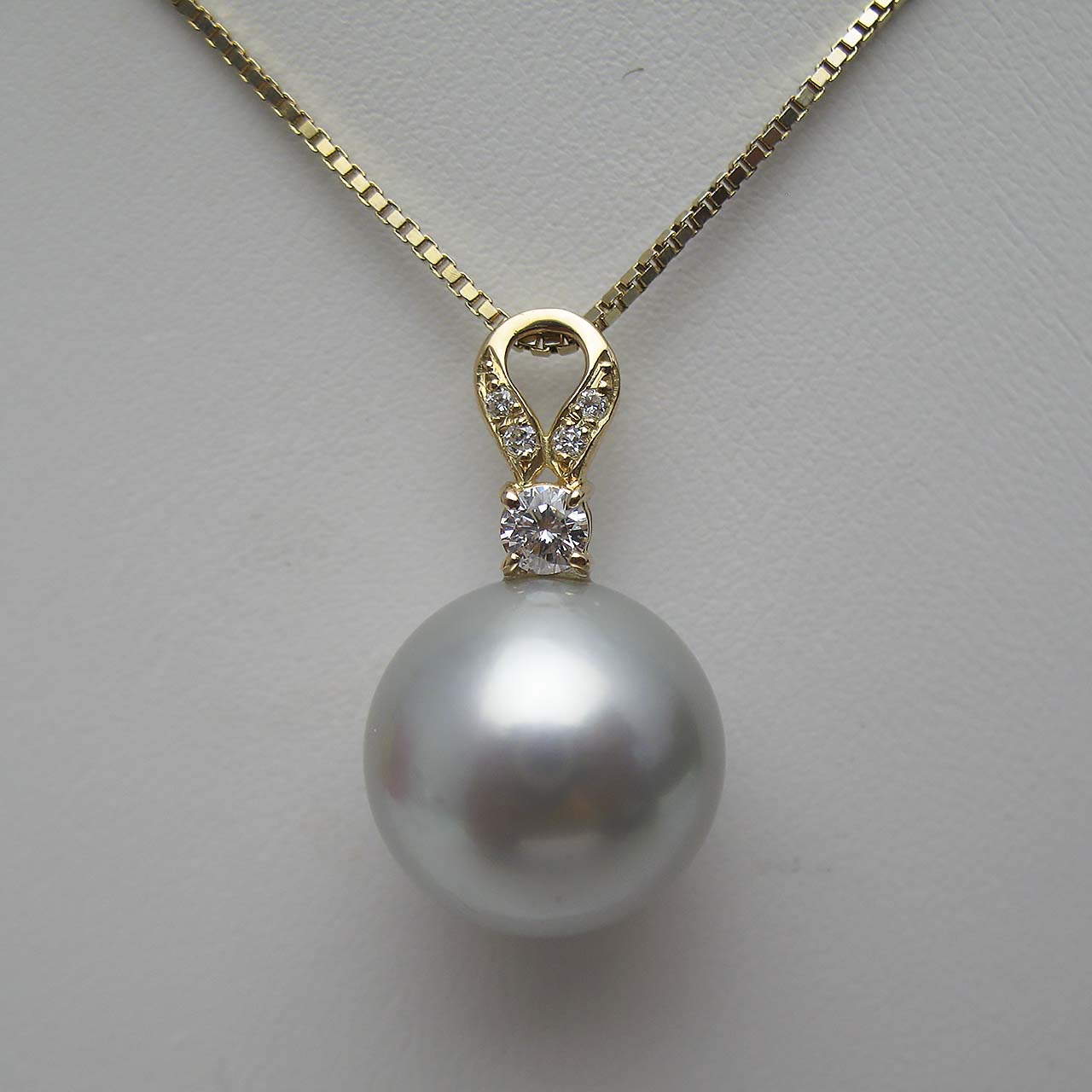 K18タヒチ黒蝶 15ミリペンダントトップ - 画像 (3)