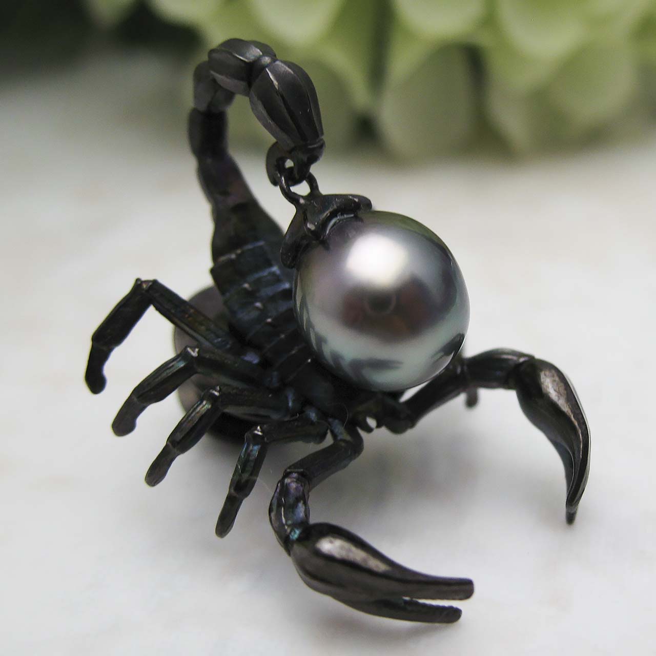 スコーピオンタイタック 燻し銀 仕様