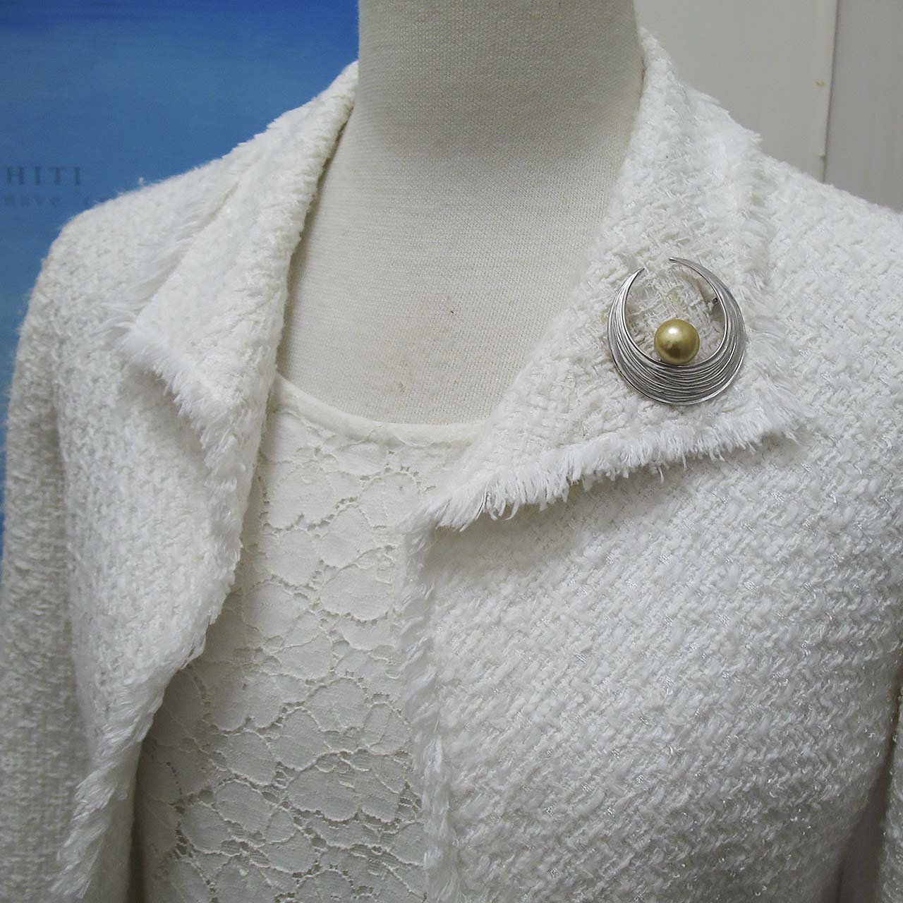 南洋金色 月ブローチ - 画像 (7)