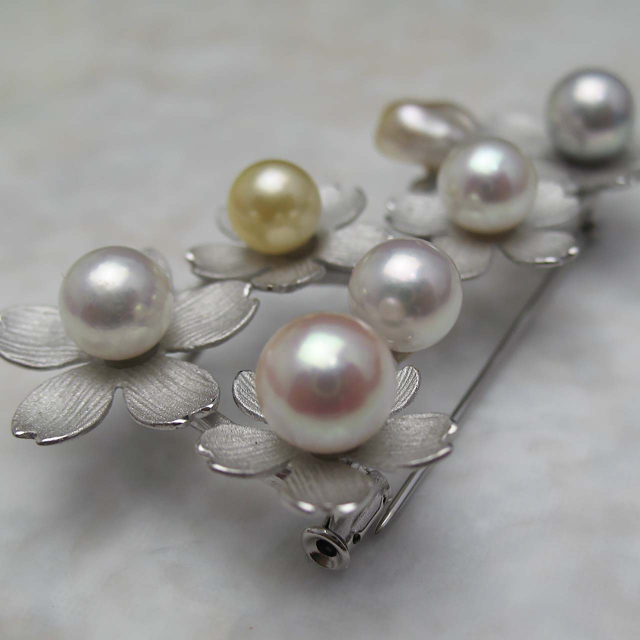 散らない桜ブローチ - 画像 (4)