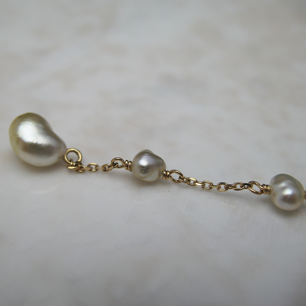 K18あこやケシ・白蝶ケシステーションネックレス  KR70412 - 画像 (4)