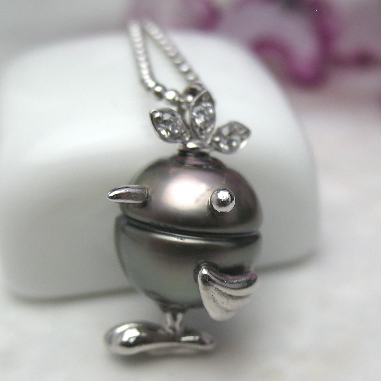 SV黒蝶チーウーペンダント