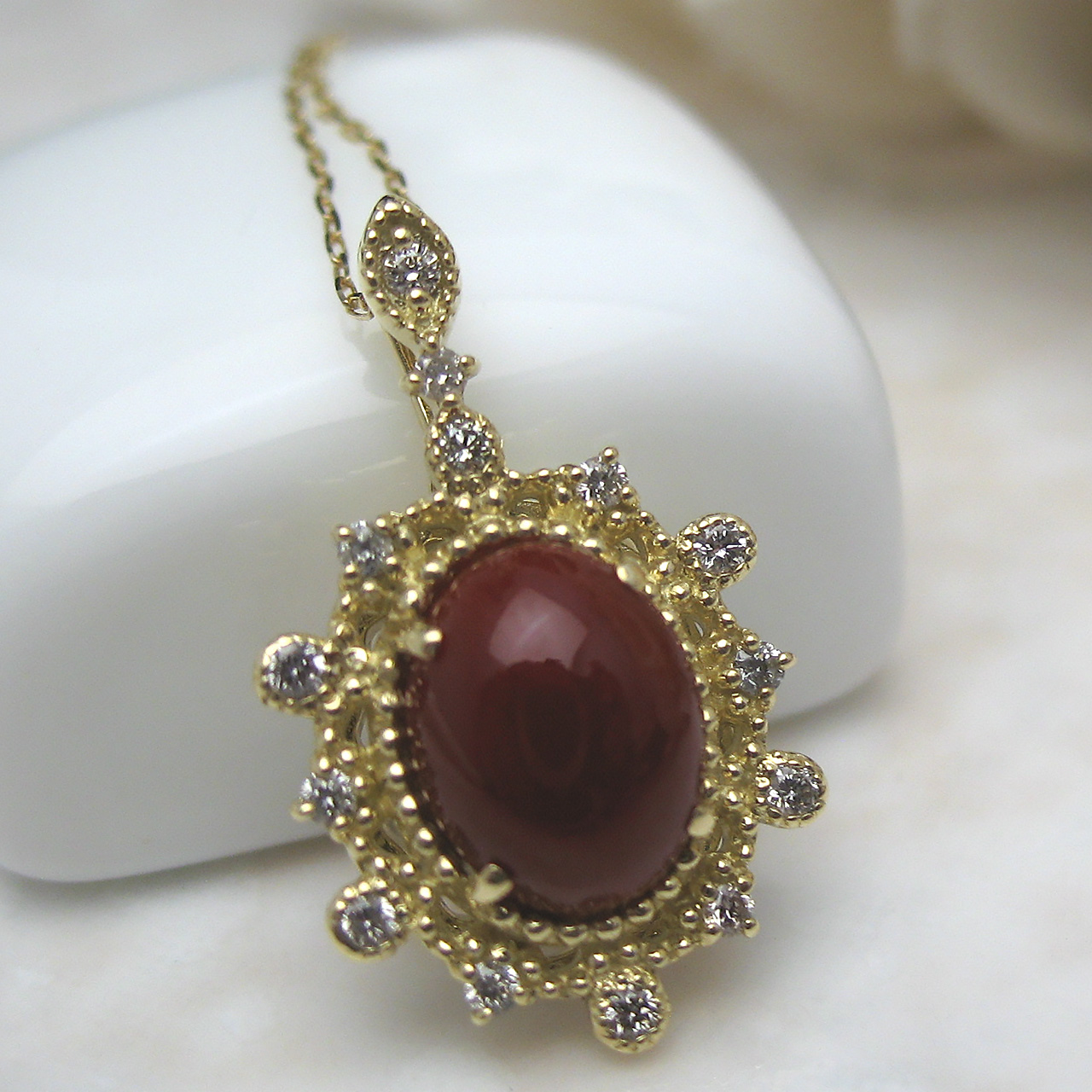 Bijoux fromsea K18血赤珊瑚ペンダント 77169