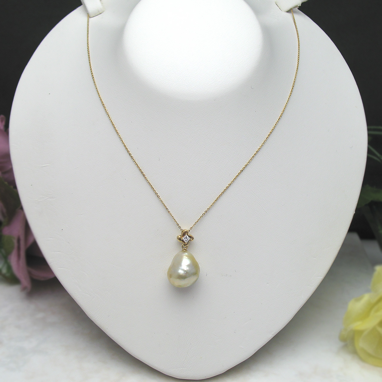 K18南洋白蝶ケシペンダント - 画像 (2)