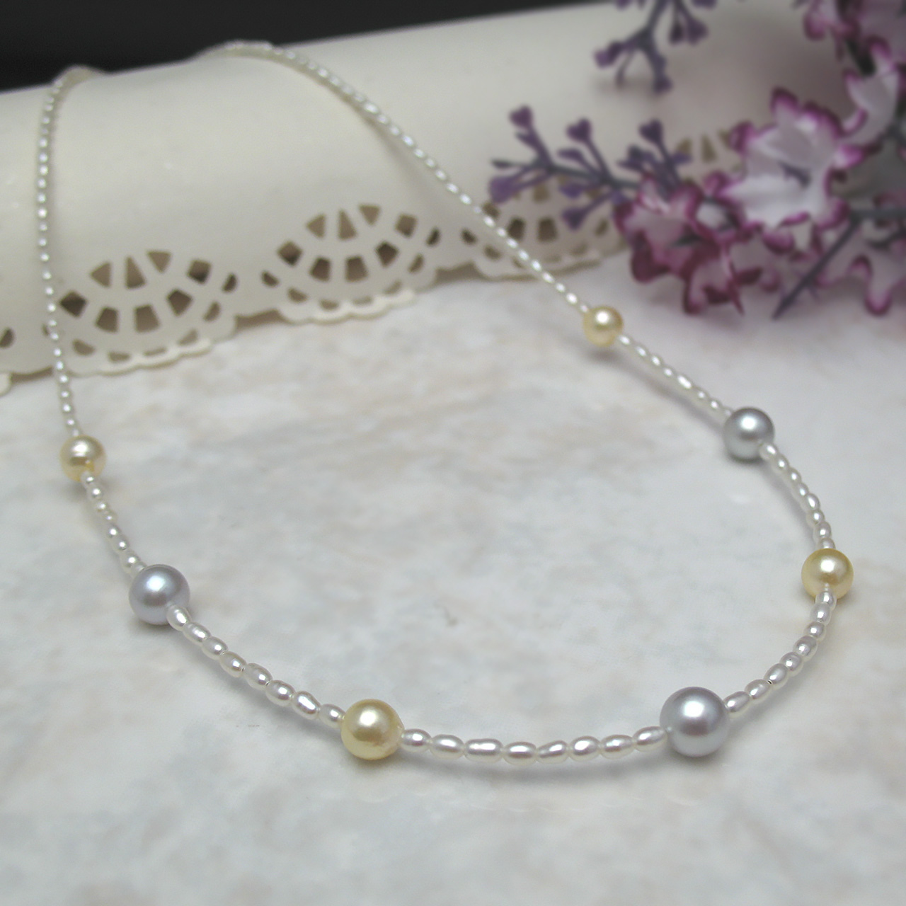 あこや& 淡水真珠 ステーションネックレス