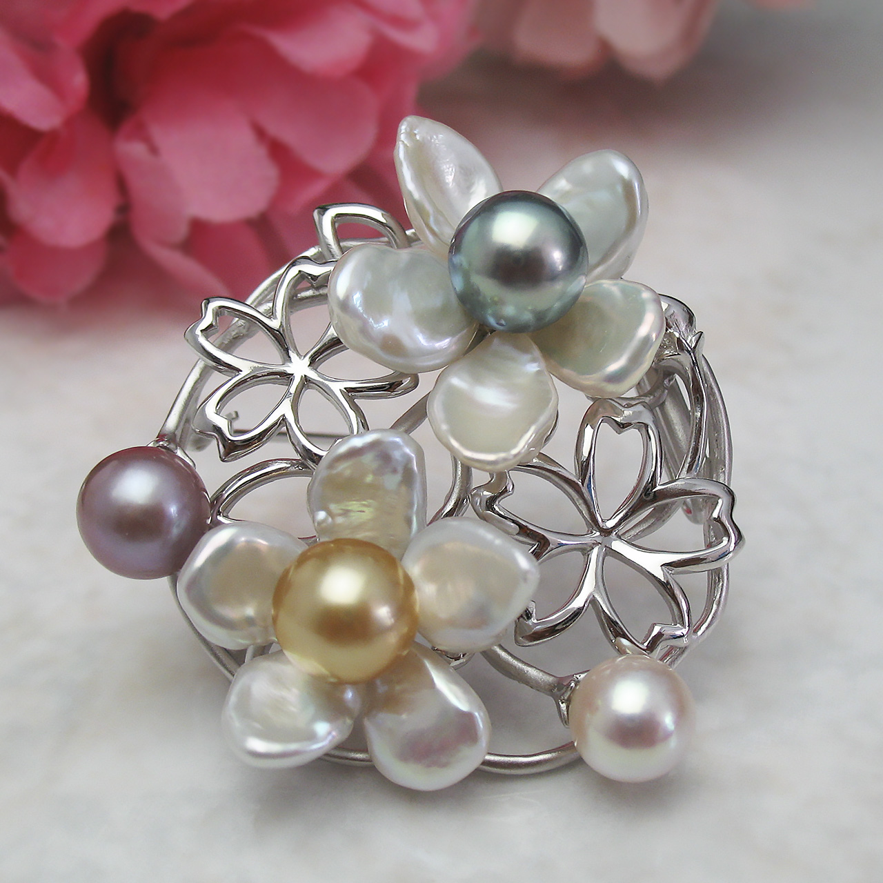 Timeless Flower ブローチ兼帯留め兼ペンダントスペシャルコンペティション