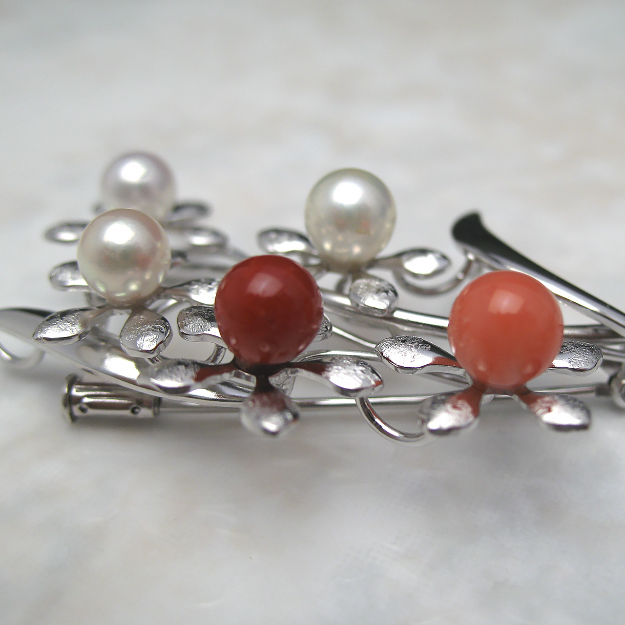 忘れな草のブローチ - 画像 (4)