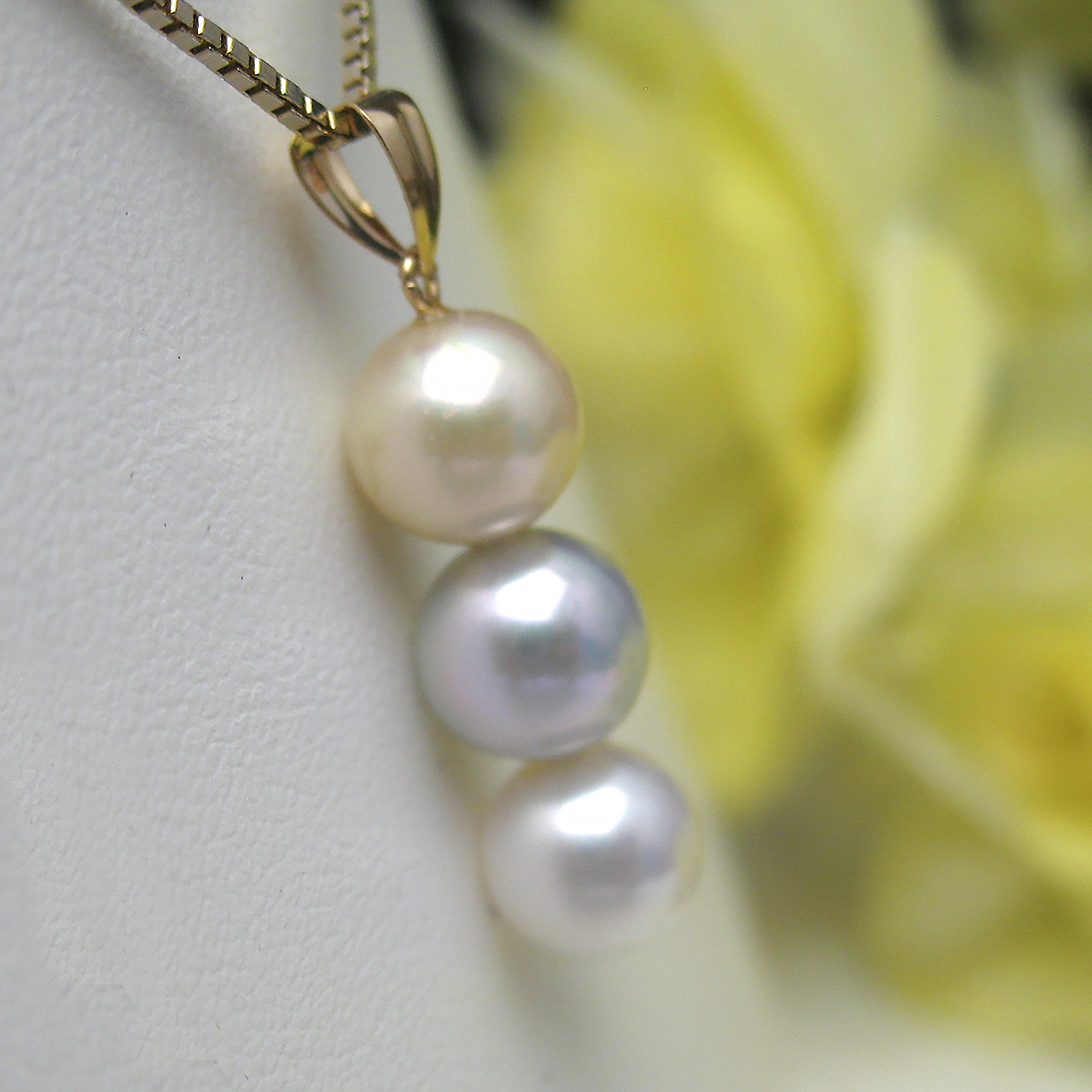 K18あこや真珠３つ珠ペンダント - 画像 (4)