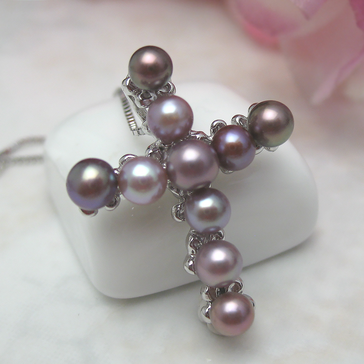 有核淡水真珠クロスペンダントSV