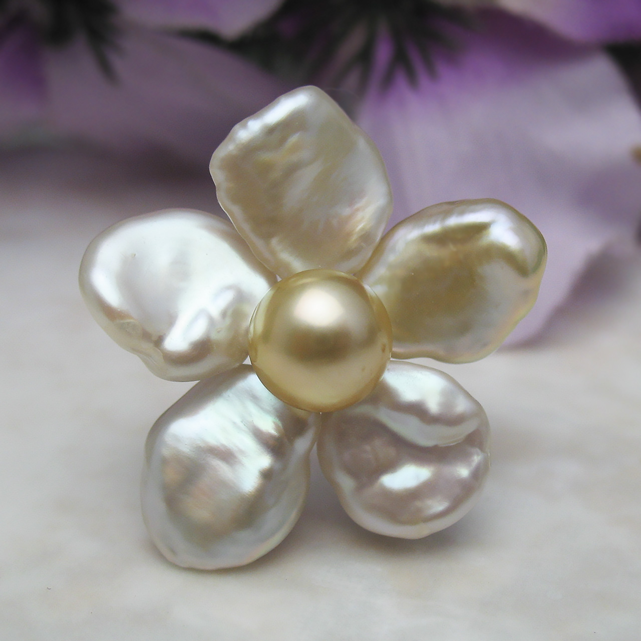 Timeless Flower 『末っ子ちゃん』 お花のミニブローチ