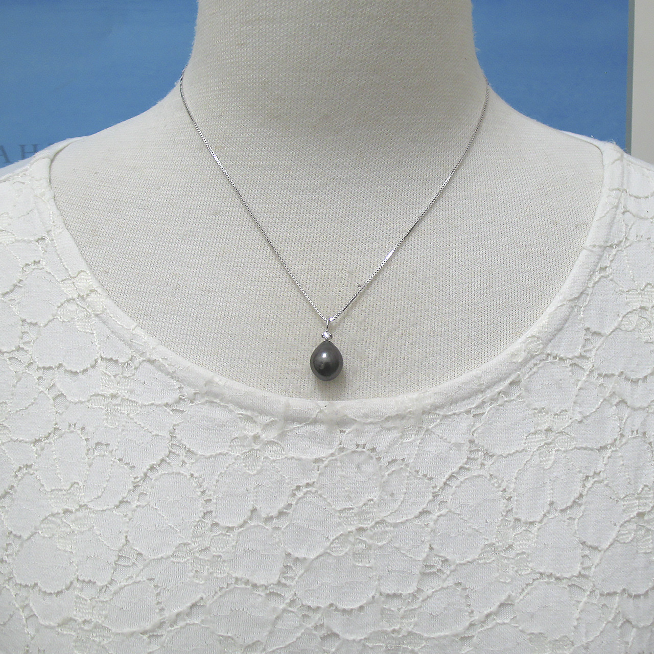 Pt900黒蝶&ダイヤペンダント10ミリ - 画像 (6)