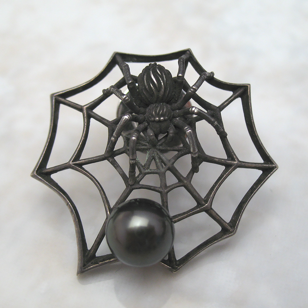 黒蝶真珠スパイダータイニーピン - 画像 (4)