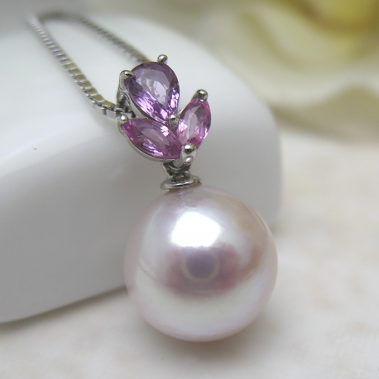 Pt900あこや真珠&ピンクサファイアペンダントトップ