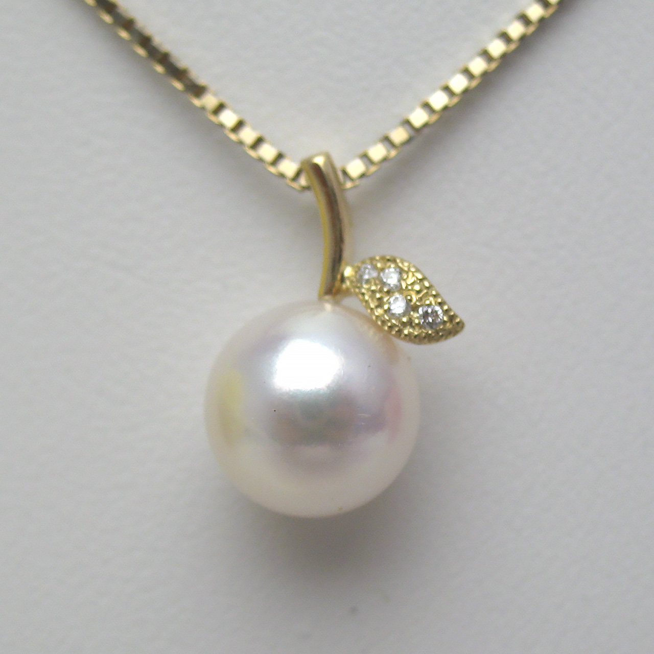 あこや9ミリ　K18リンゴちゃんペンダント - 画像 (3)