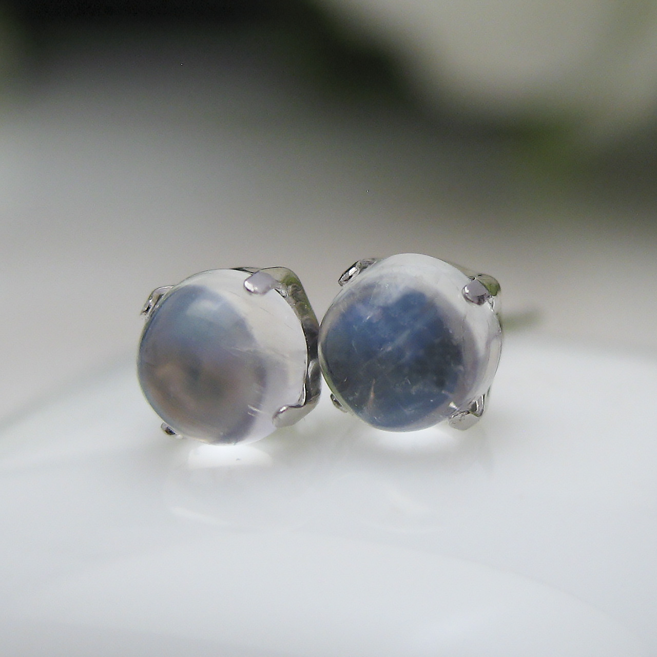 Bijoux fromsea K10WG ムーンストーンピアス PE1030710 - 画像 (5)