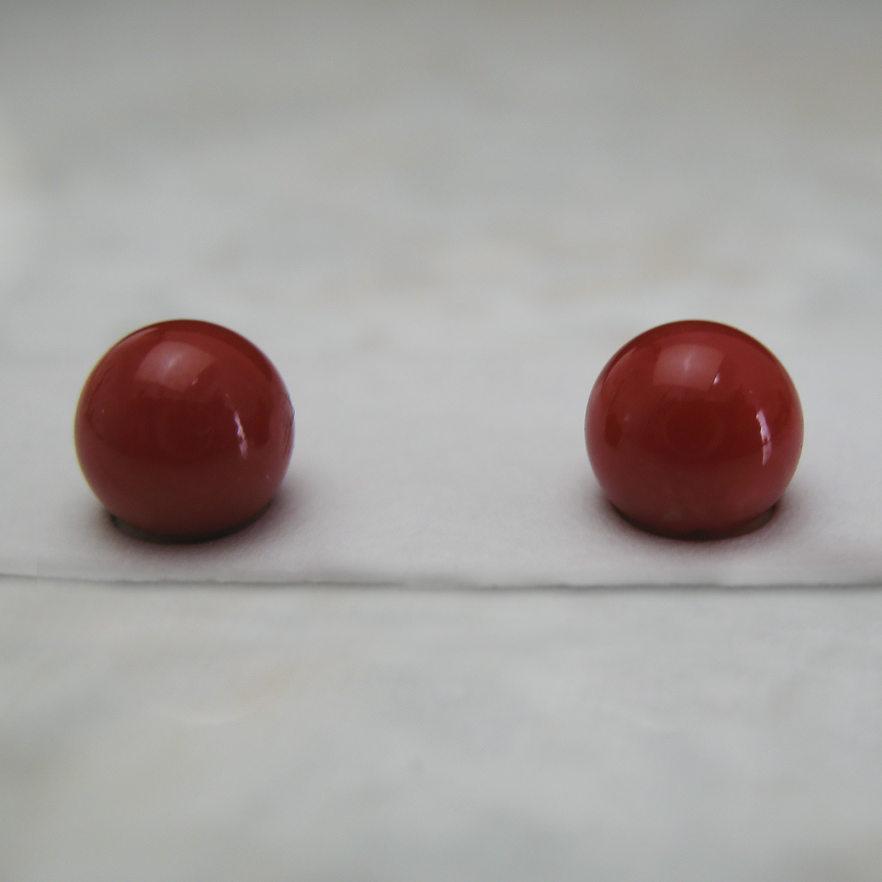 血赤珊瑚　6.7ミリペアルース - 画像 (3)