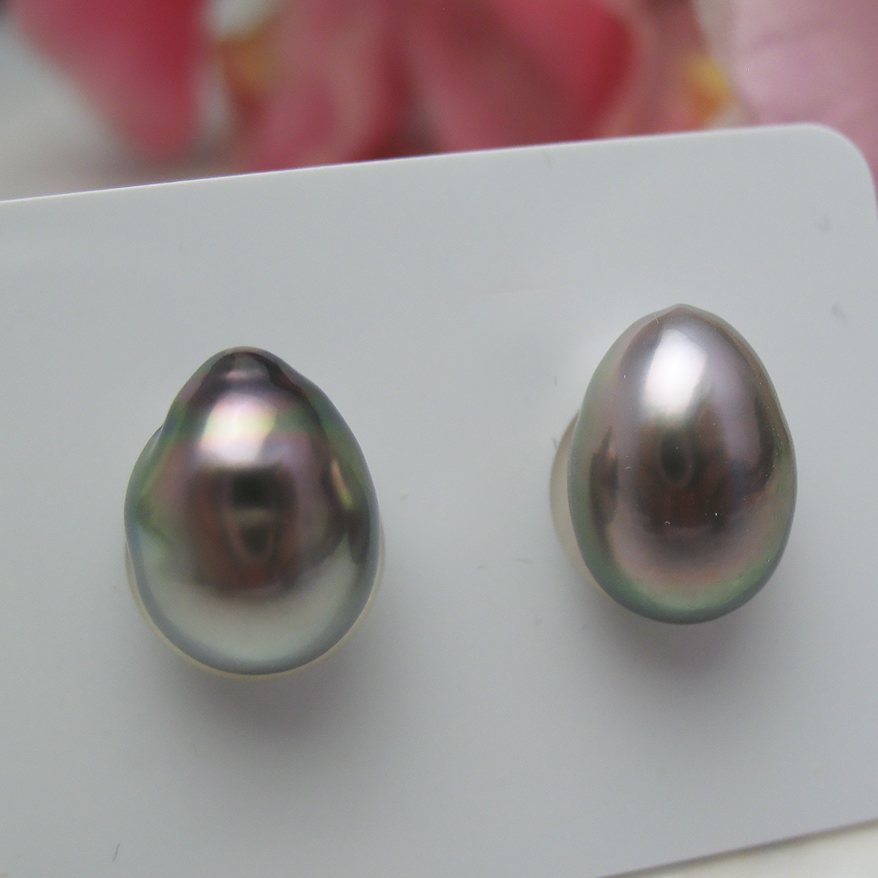 黒蝶真珠ぶら下がり用 9ミリ ペアルース