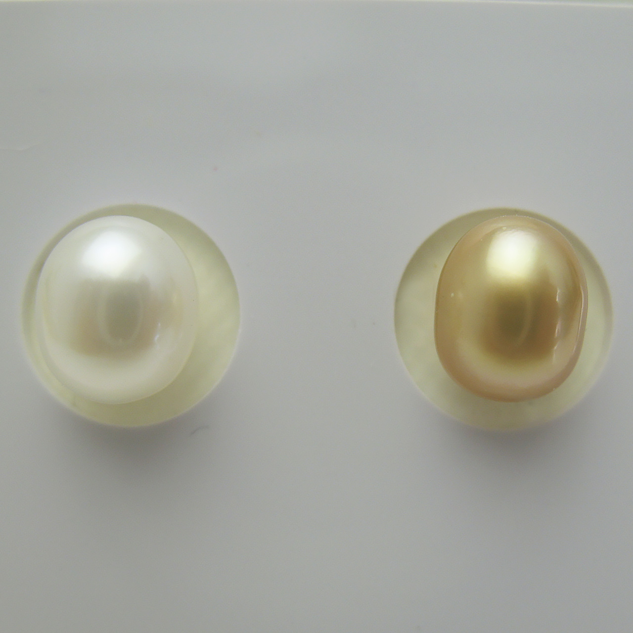 白蝶ケシ・金色ケシバロックペアルース（無穴） NEK-10 - 画像 (2)