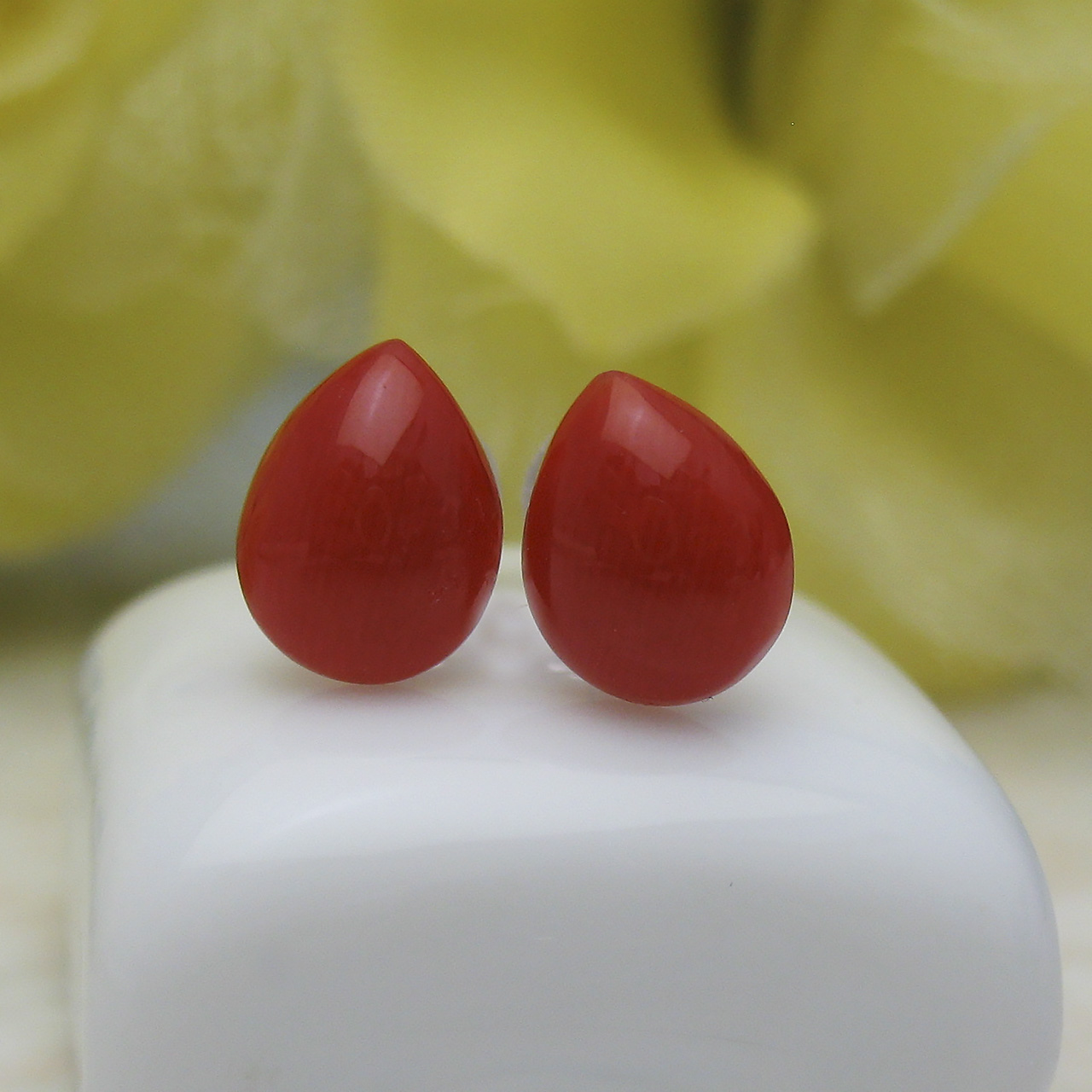 Bijoux　fromsea　K10WG珊瑚 ティアドロップピアス - 画像 (6)