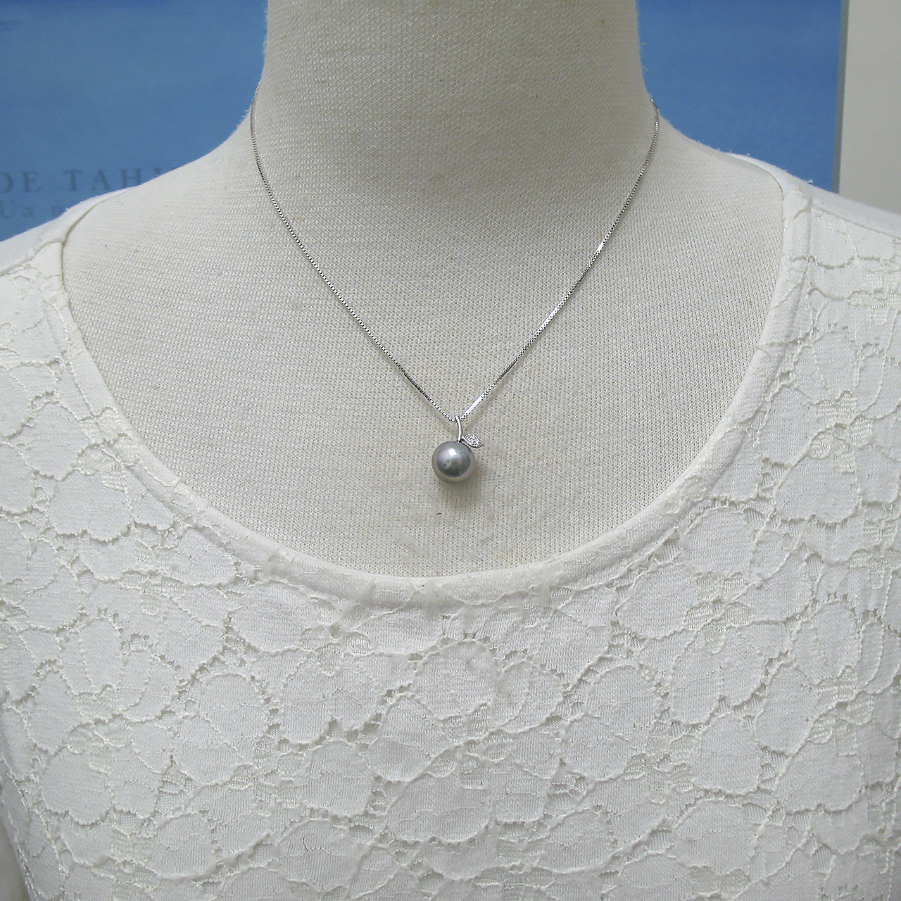 SV 10ミリ黒蝶りんごちゃん ペンダント - 画像 (7)