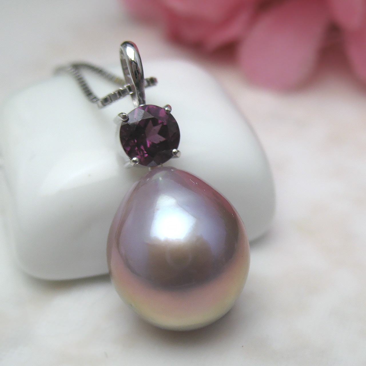 SV有核淡水&ロードライトガーネットペンダント